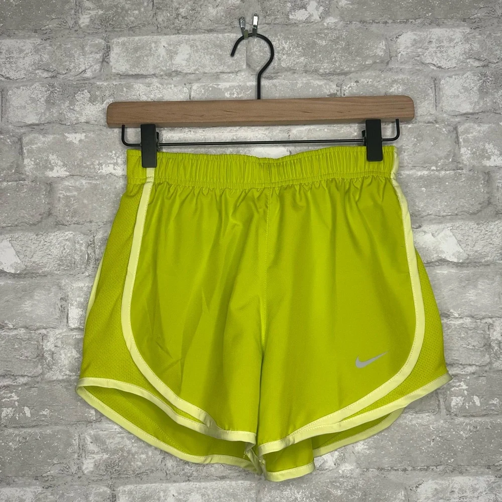 Nike Women's Dri-FIT Tempo Mid-Rise Brief-Lined Running Shorts NWOT Size XS - Picture 2 of 15